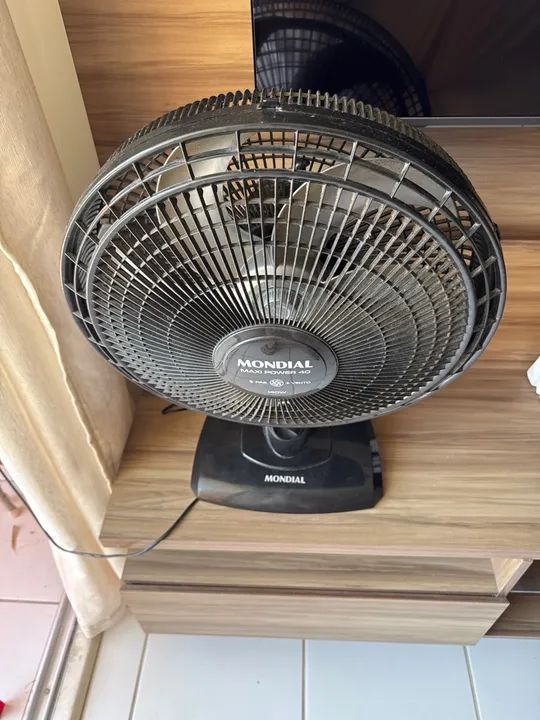 Ventilador portátil de mesa 40 CM - Foto 2