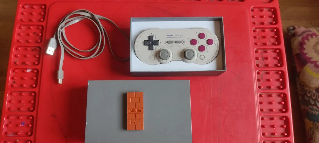 Controle 8BitDo SN30 Pro - Novo e Original + Adaptador Bluetooth 8bitido original