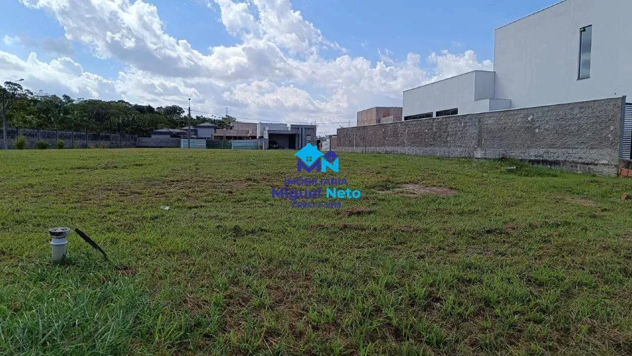 Oportunidade no Residencial Alphaville | Lote plano com 449,70 m²