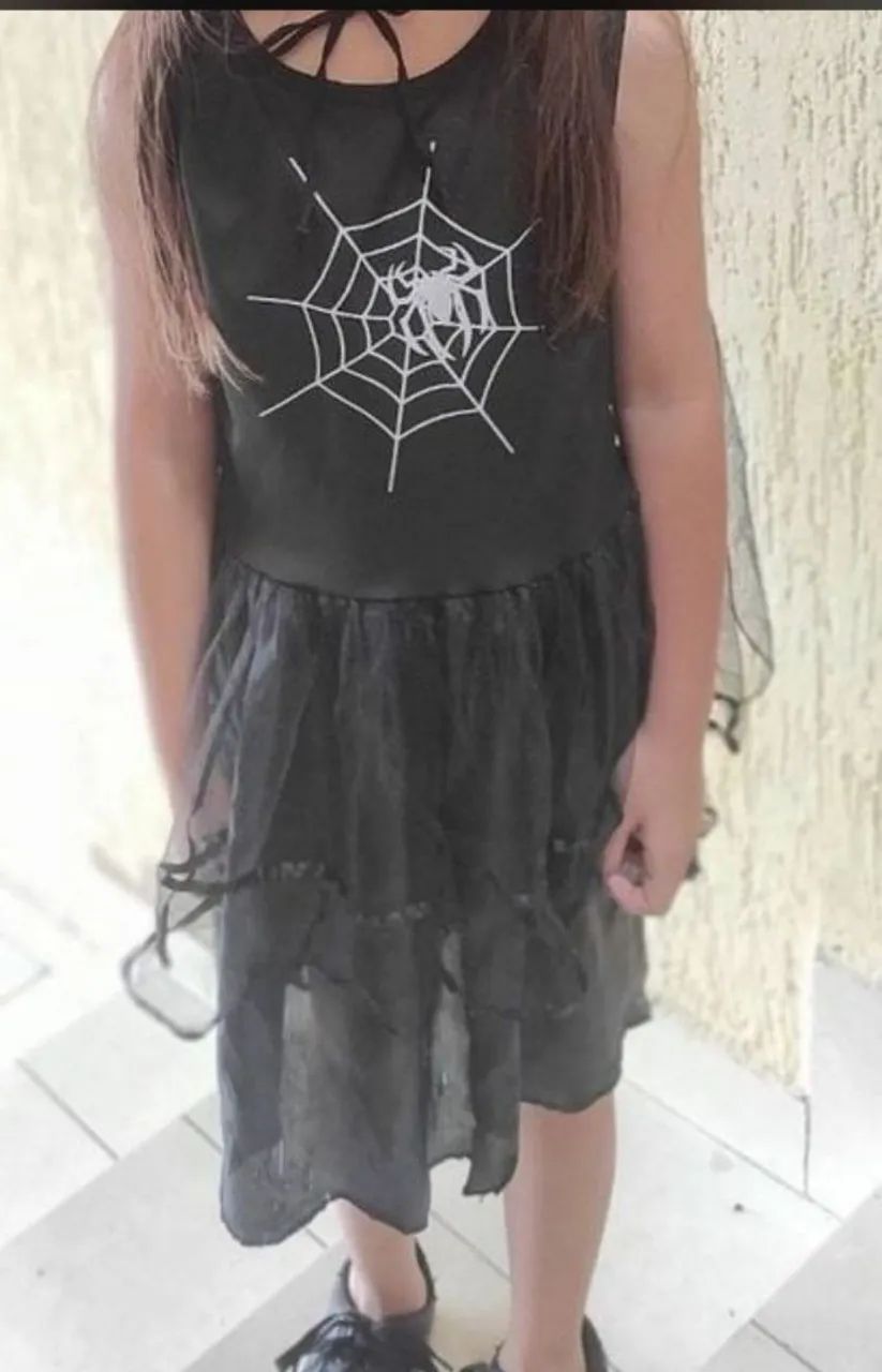 Fantasia bruxinha Infantil com capa 