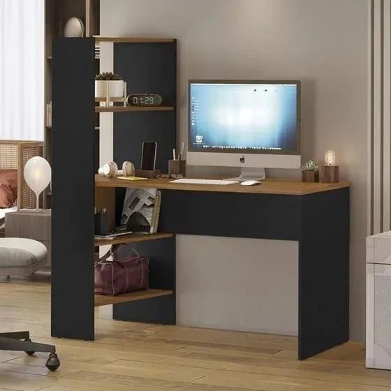 Mesa reta com prateleiras 