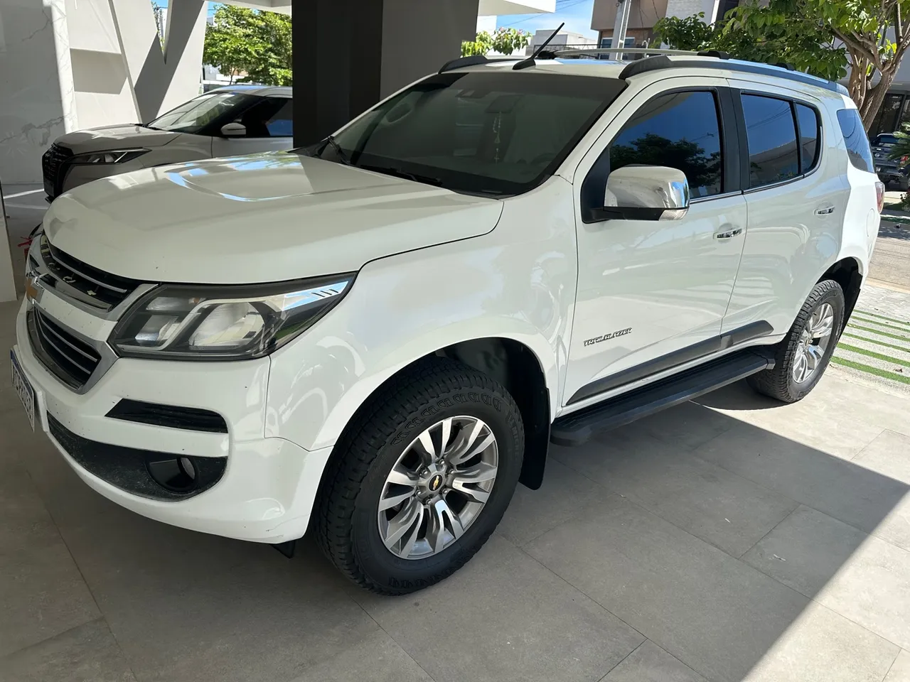 Trailblazer Premier 7L 2020 180mil