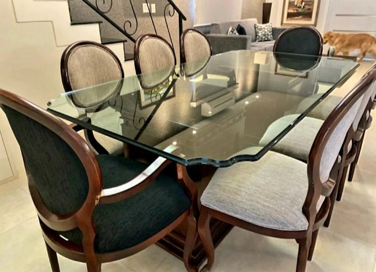 Mesa de Jantar em vidro com 8 cadeiras - Foto 4