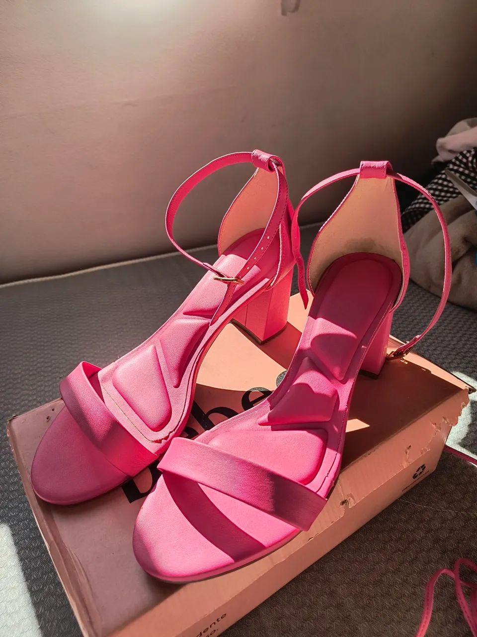 Sandália pink bebecê n°39