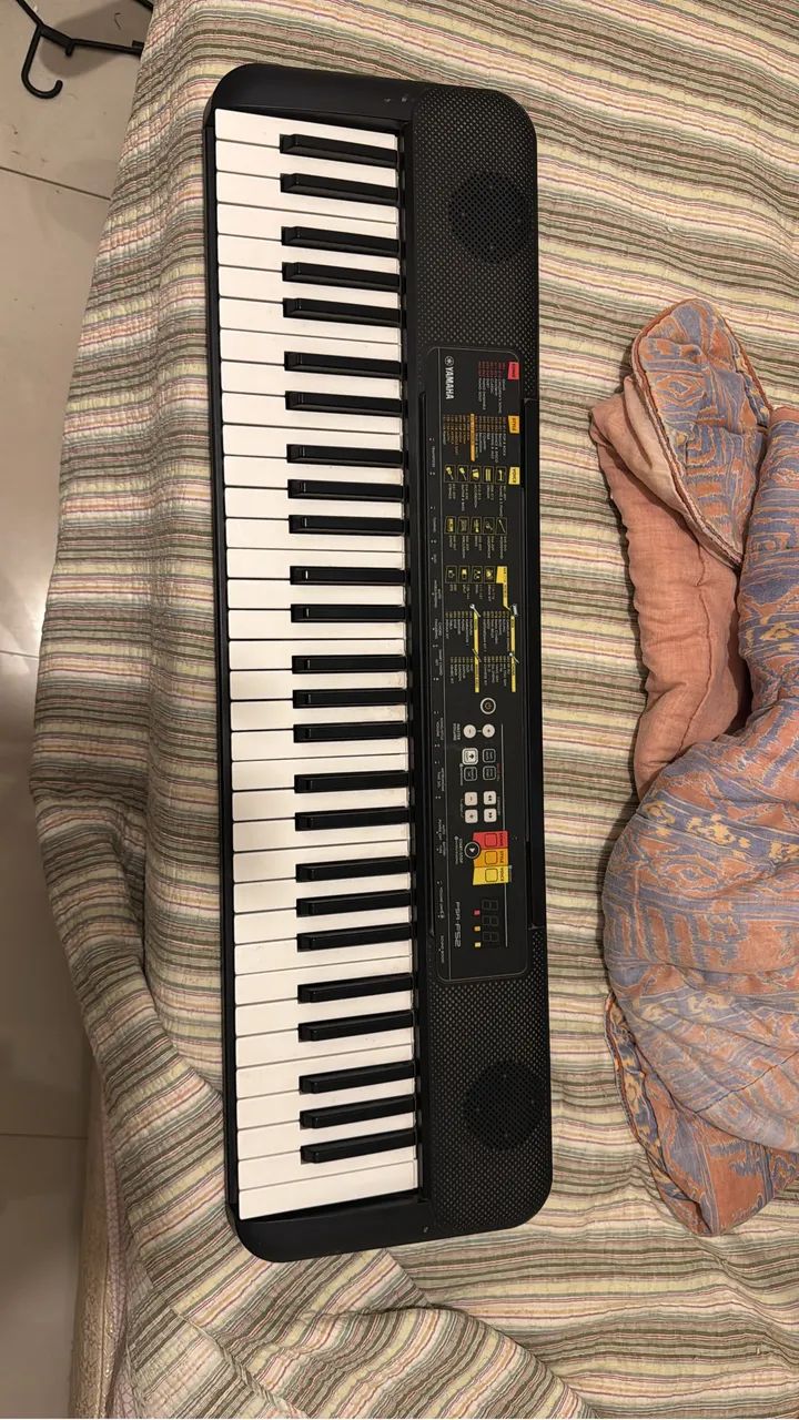 TECLADO YAMAHA P52 - Foto 5