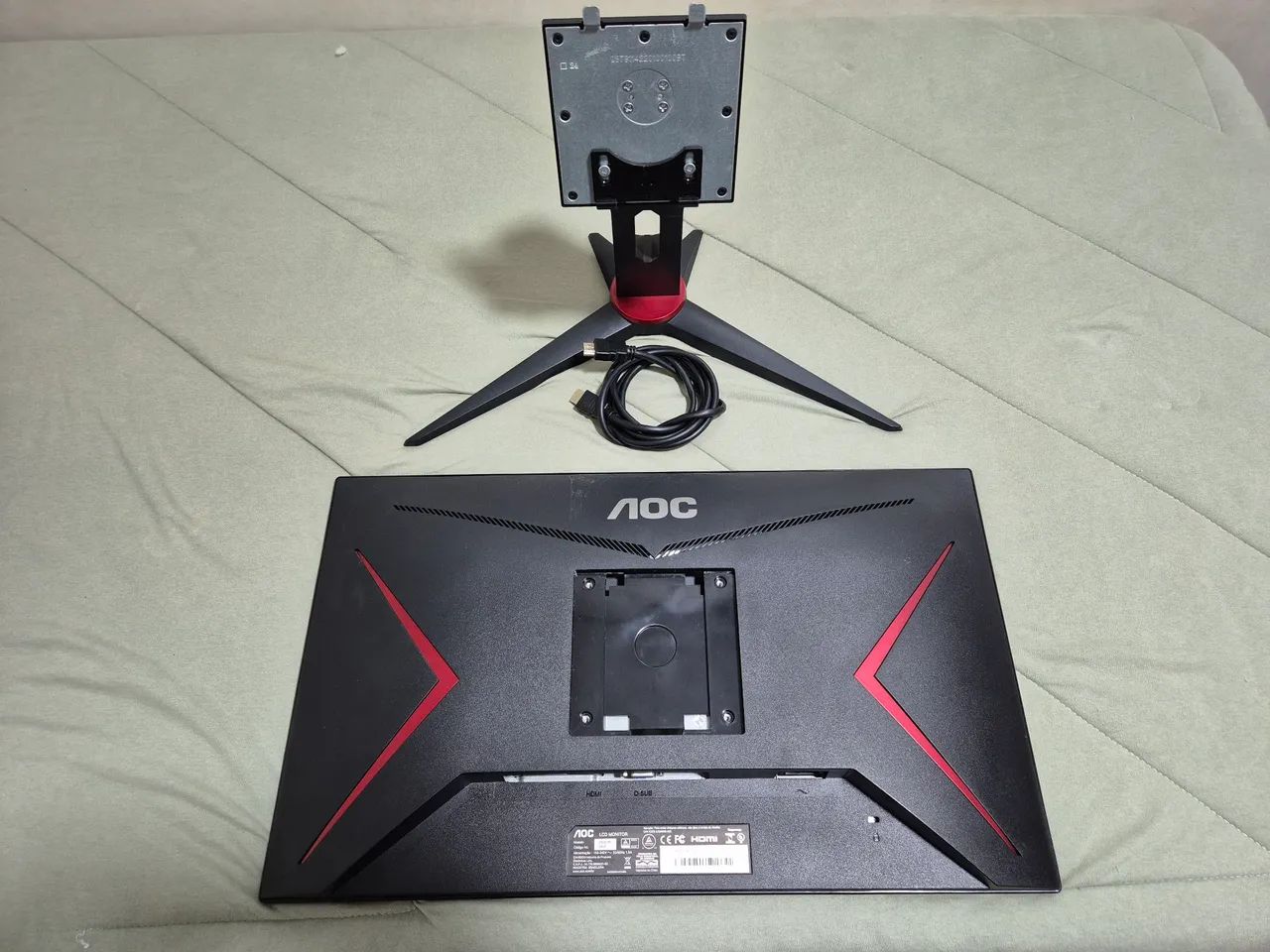 Monitor Gamer AOC 24" IPS Full HD 75Hz  - Foto 4