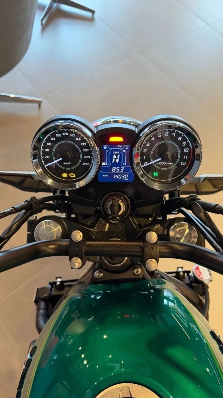 Kawasaki z650 RS 2023 - Foto 5