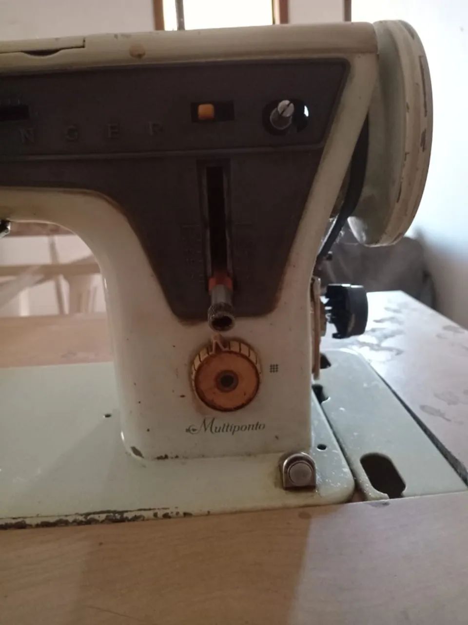 Máquina de costura  - Foto 4