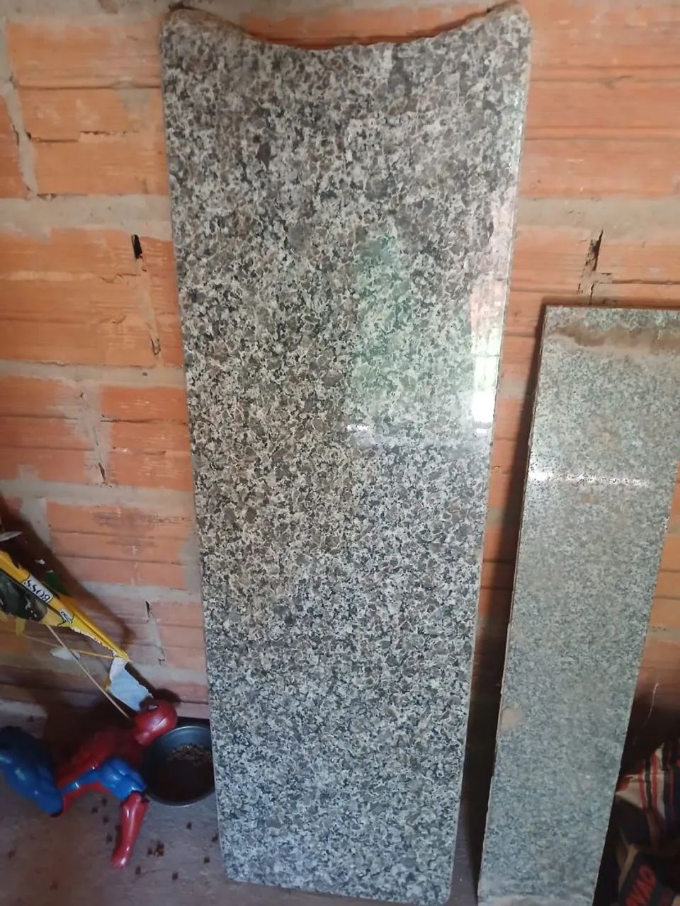 Selling counter