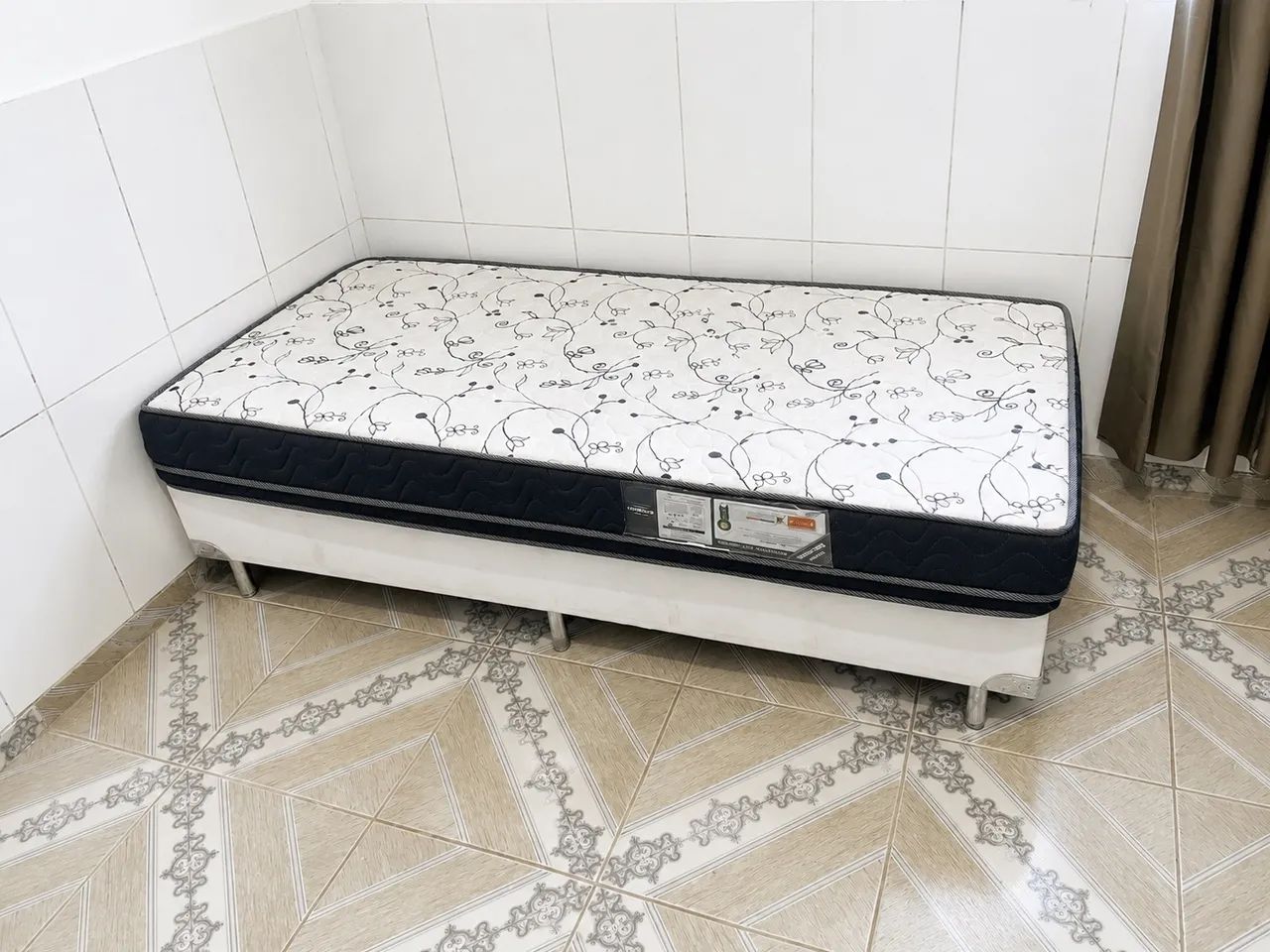 Cama de solteiro a venda pouco usada  - Foto 3