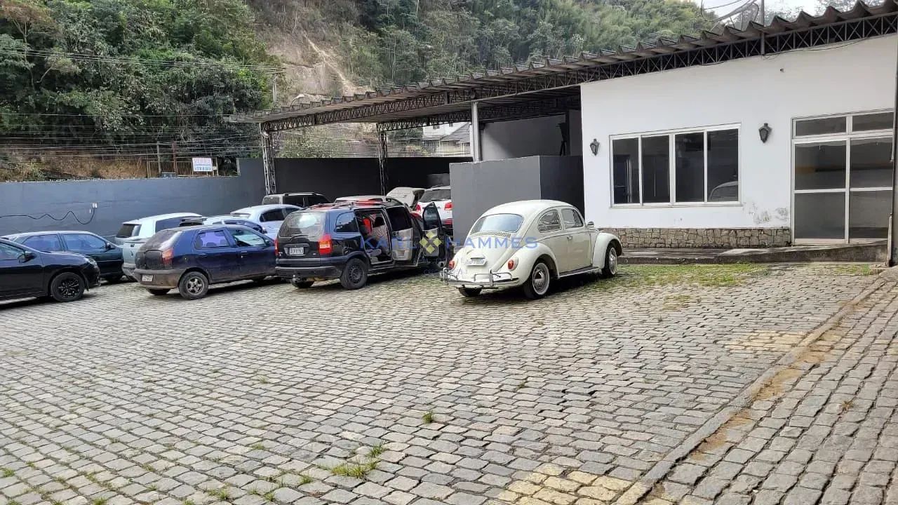 EXCELENTE GALPÃO EM CORRÊAS