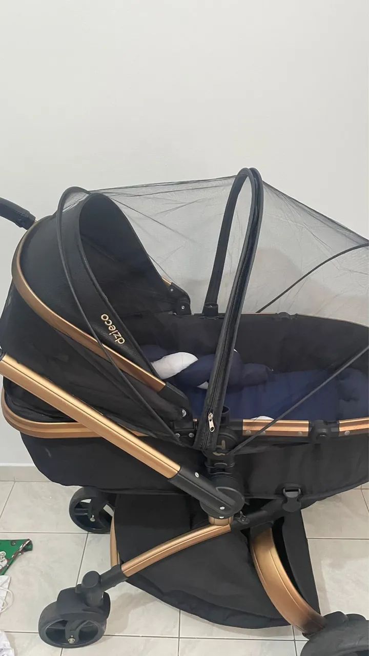 Carrinho com bebê conforto dzieco Vulkan 360