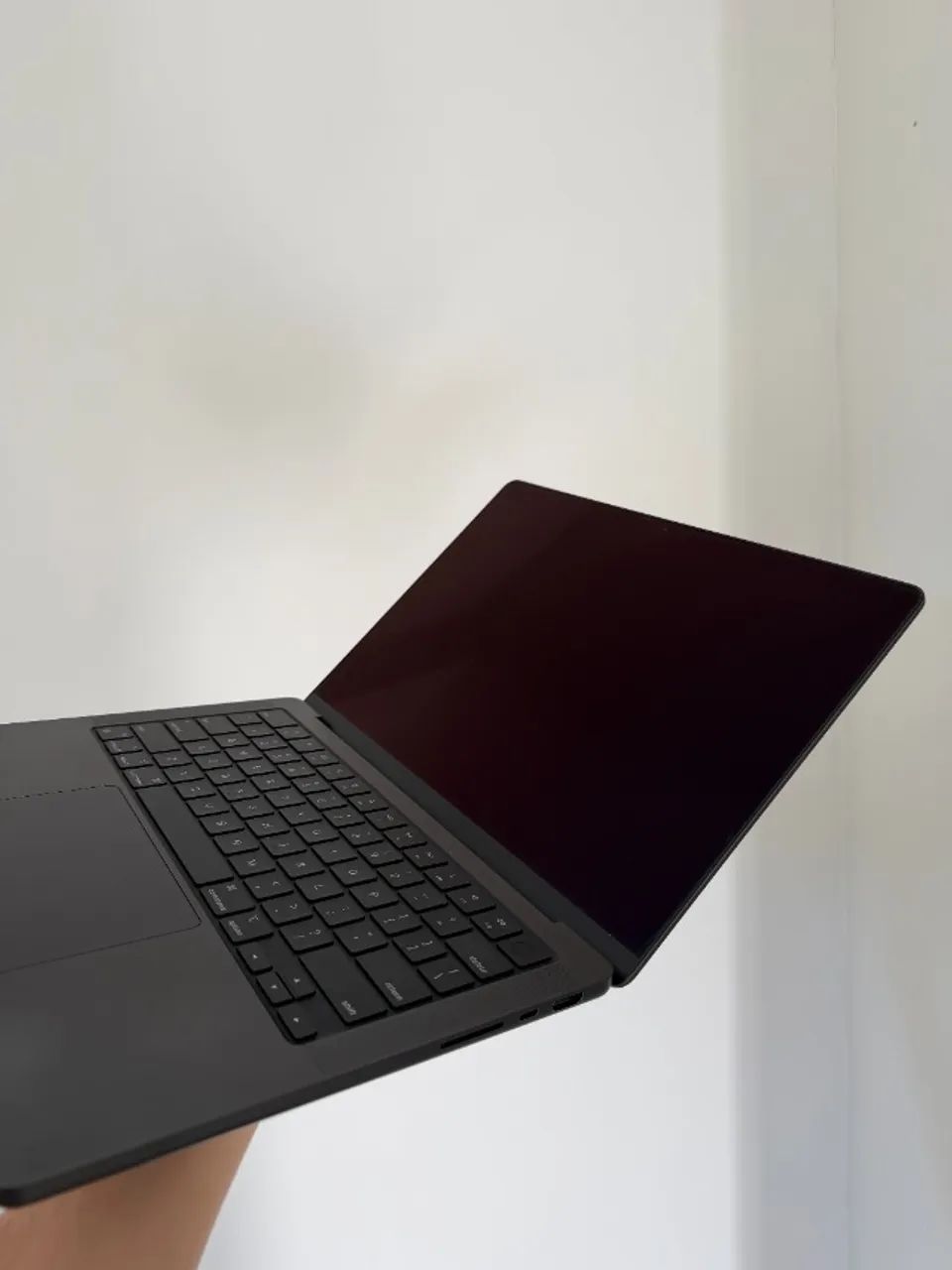 Mac book pro m3 pro 14" 18GB - Foto 4