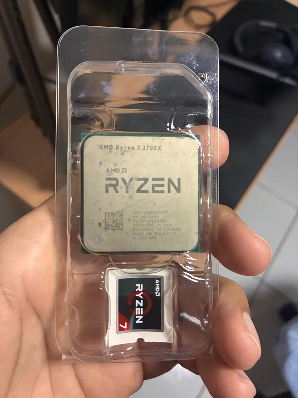 AMD RYZEN 7 3700X - 8 núcleos/ 16 threads - Excelente estado