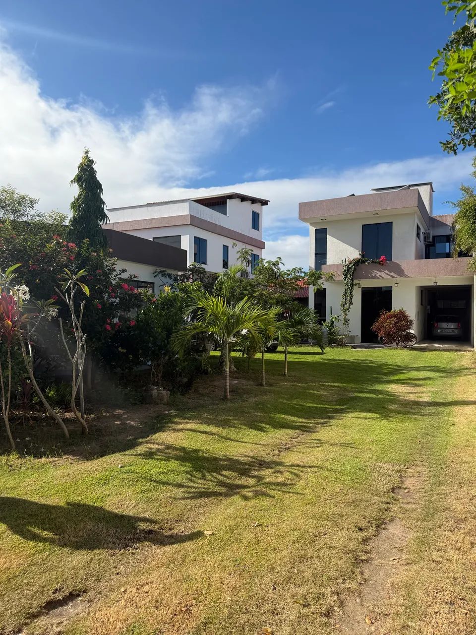 Casa no cond morada do Rio 