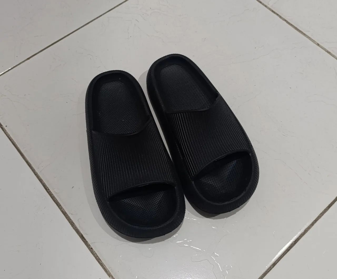 Chinelo nuvem tamanho 34