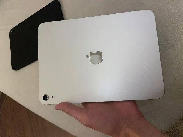 iPad A16 com Apple Pencil USB-C - Tablets e E-Readers - Centro