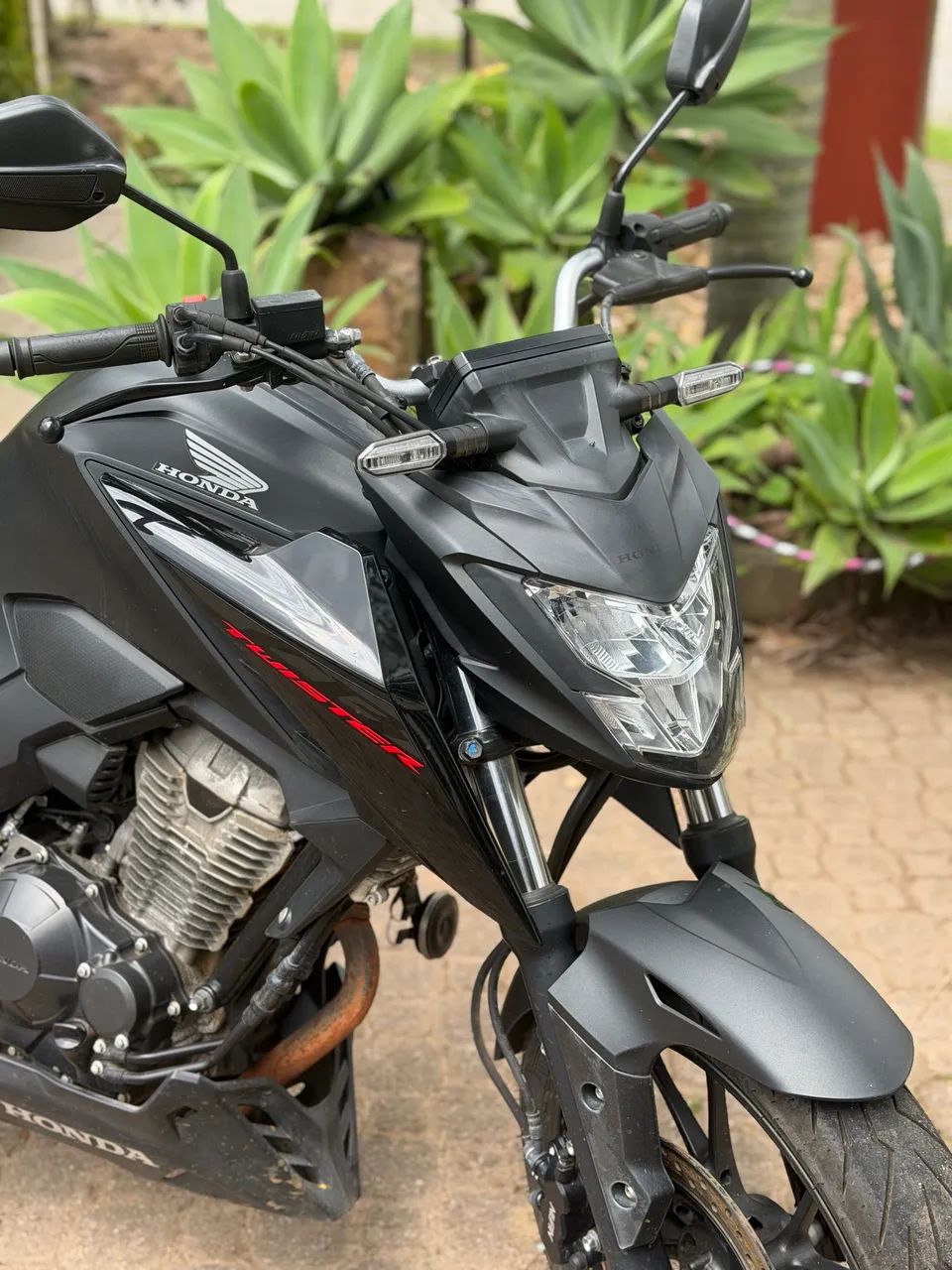 Honda Cb 300 2024 6.000km - Foto 4