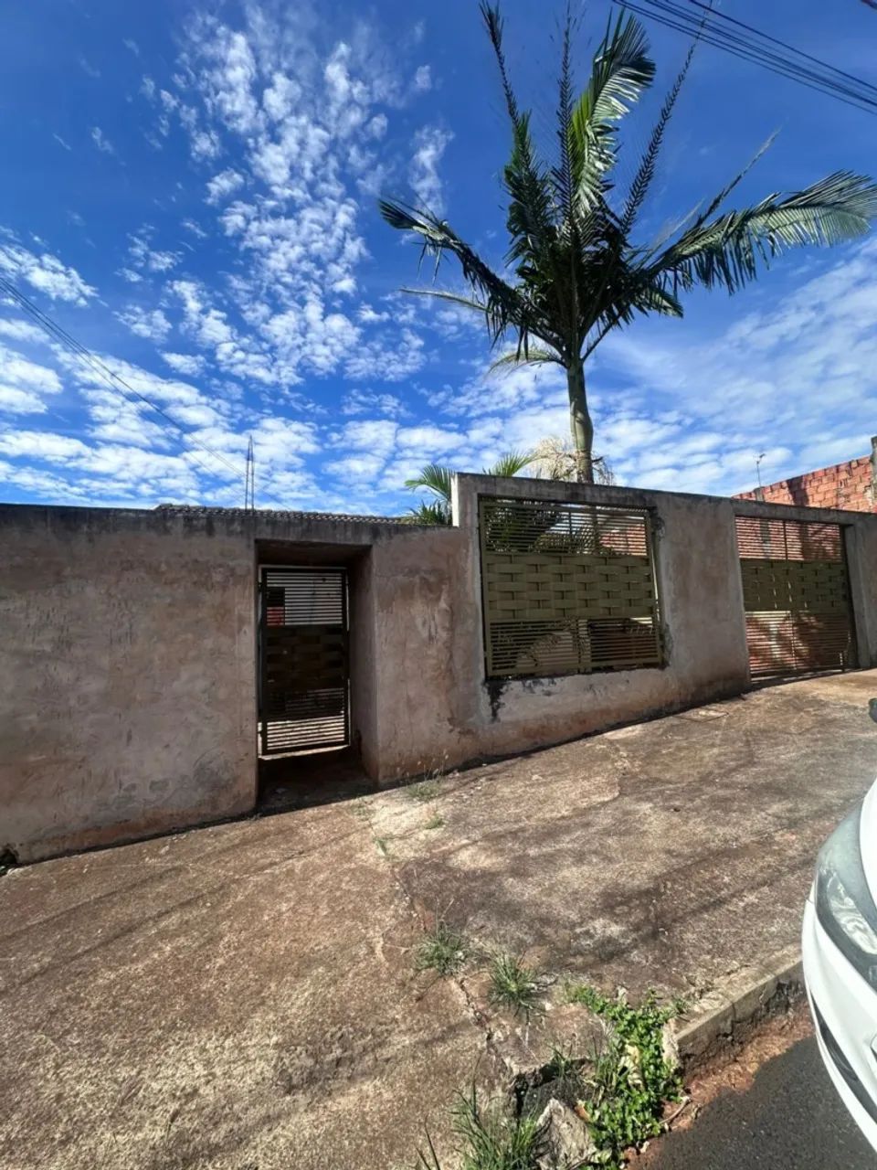 CASA COM 2 DORMITÓRIOS EM CAMBÉ