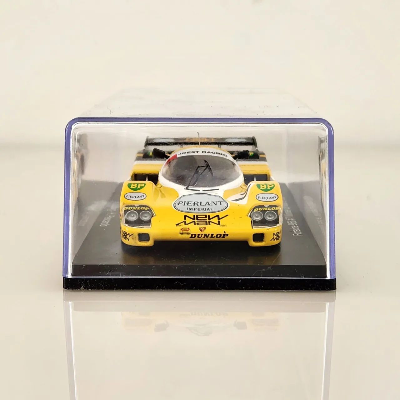 Porsche 956 #7 Winner Le Mans 1984 Spark Hachette Japan 1:43