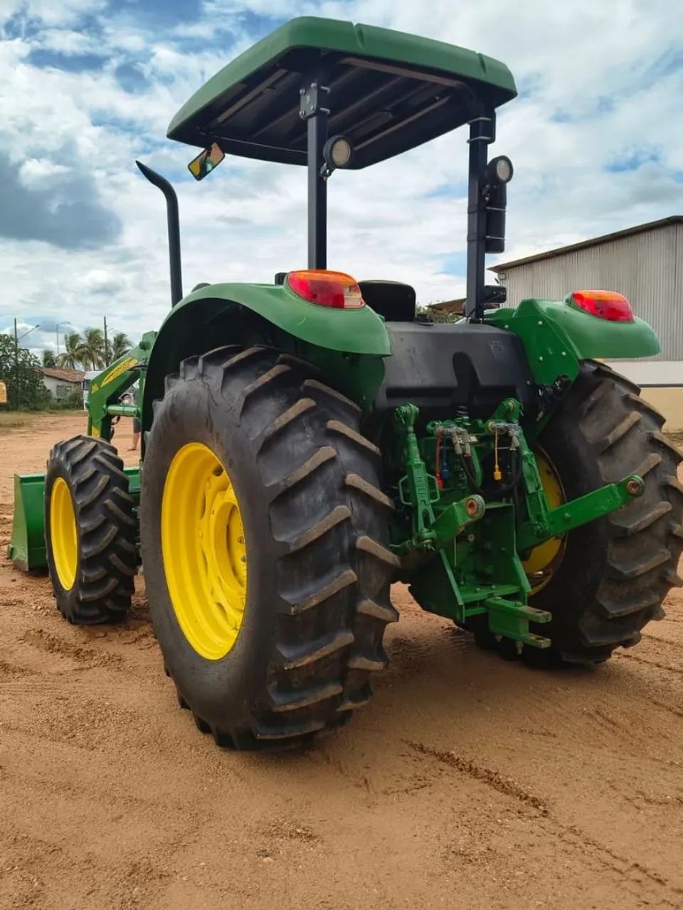 TRATOR JOHN DEERE 5080 - Foto 3