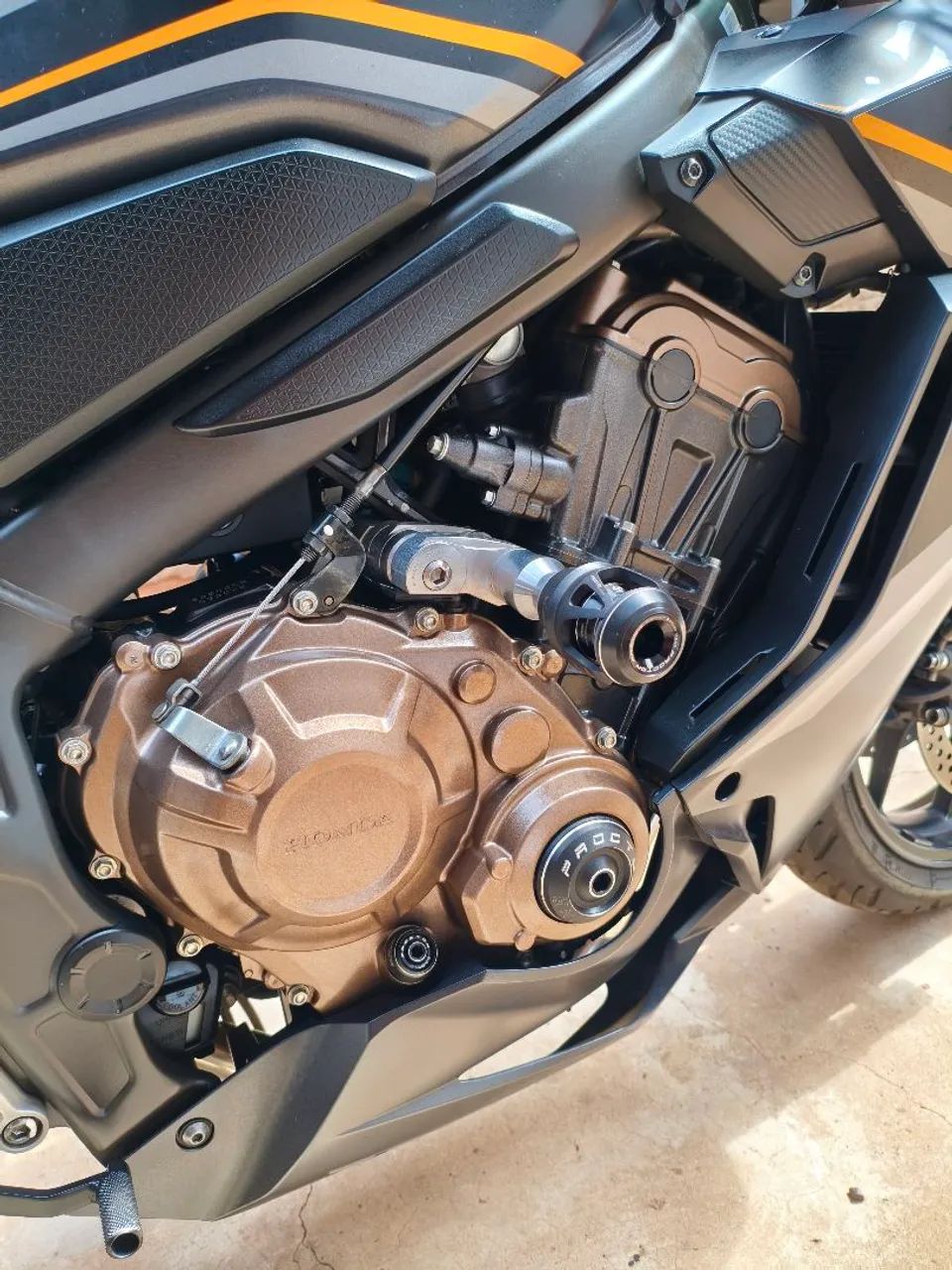 CBR 650r 2022 - Foto 4