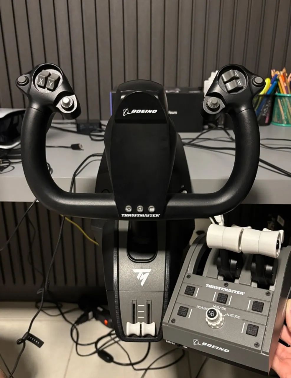 Thrustmaster Boeing Yoke & Throttle Quadrant