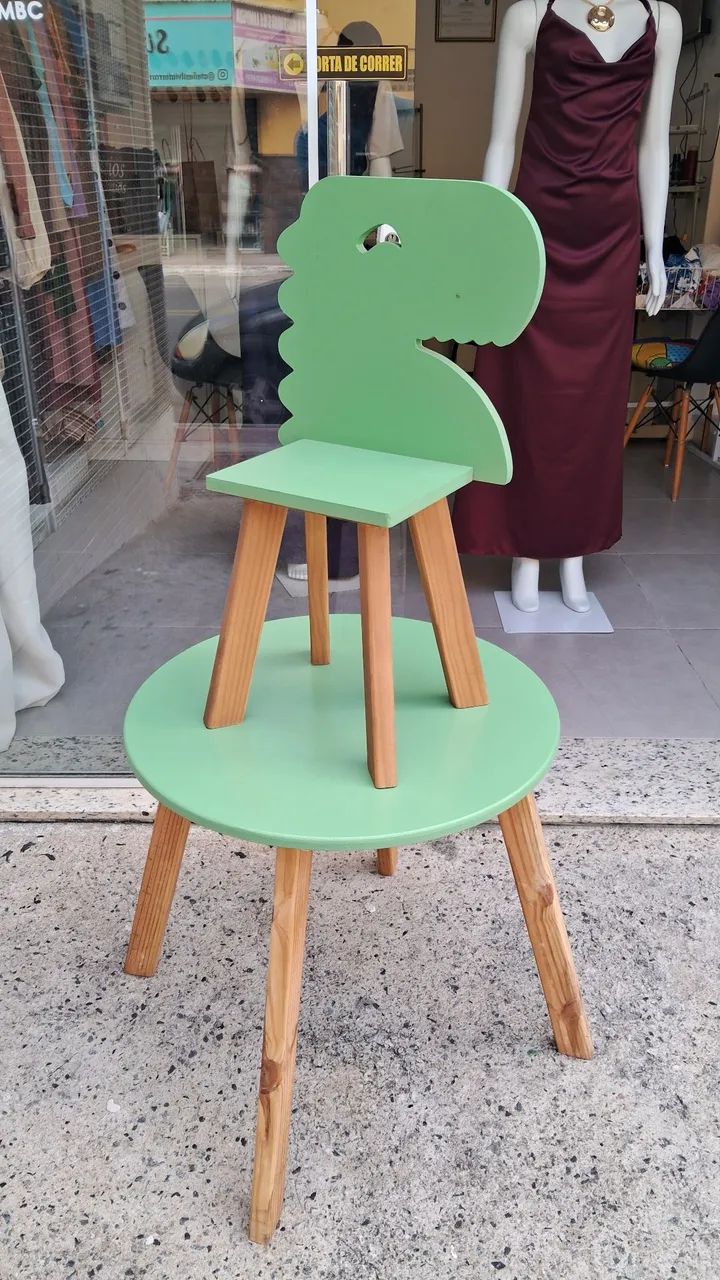 Mesa e cadeira infantil  - Foto 2