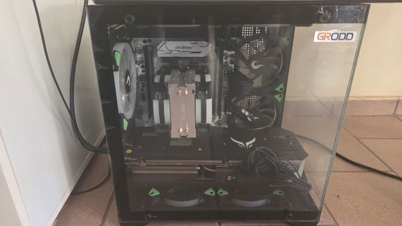 PC Gamer. Pego troca em notebook gamer.