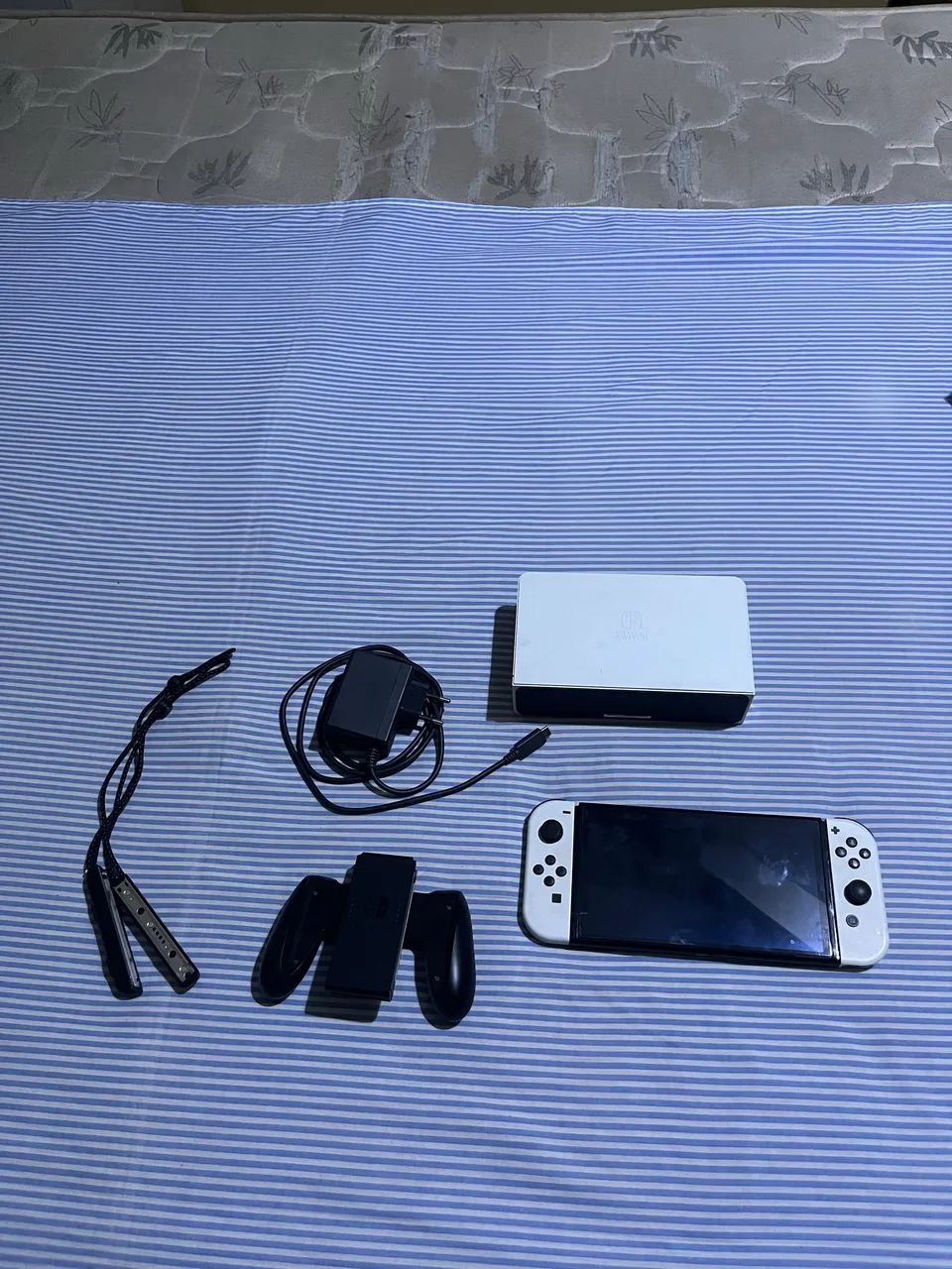 Vendo Nintendo switch oled  - Foto 2