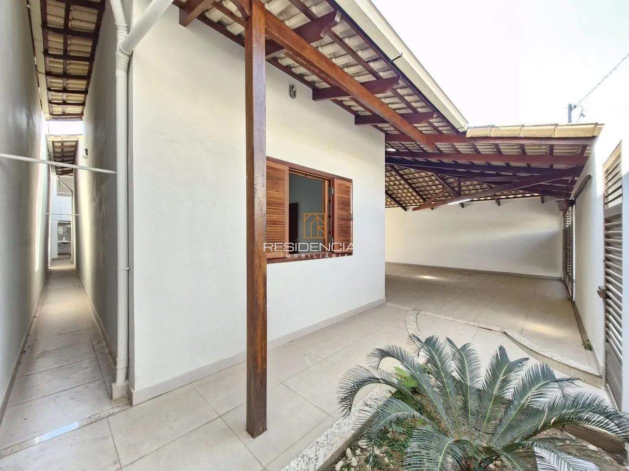 CASA A VENDA NO BAIRRO SANTA MARTA