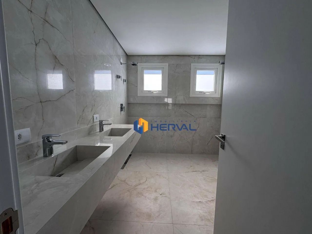 Apartamento com 4 suítes à venda, 194 m² por R$ 2.590.000 - Zona 01 - Maringá/PR - Foto 18