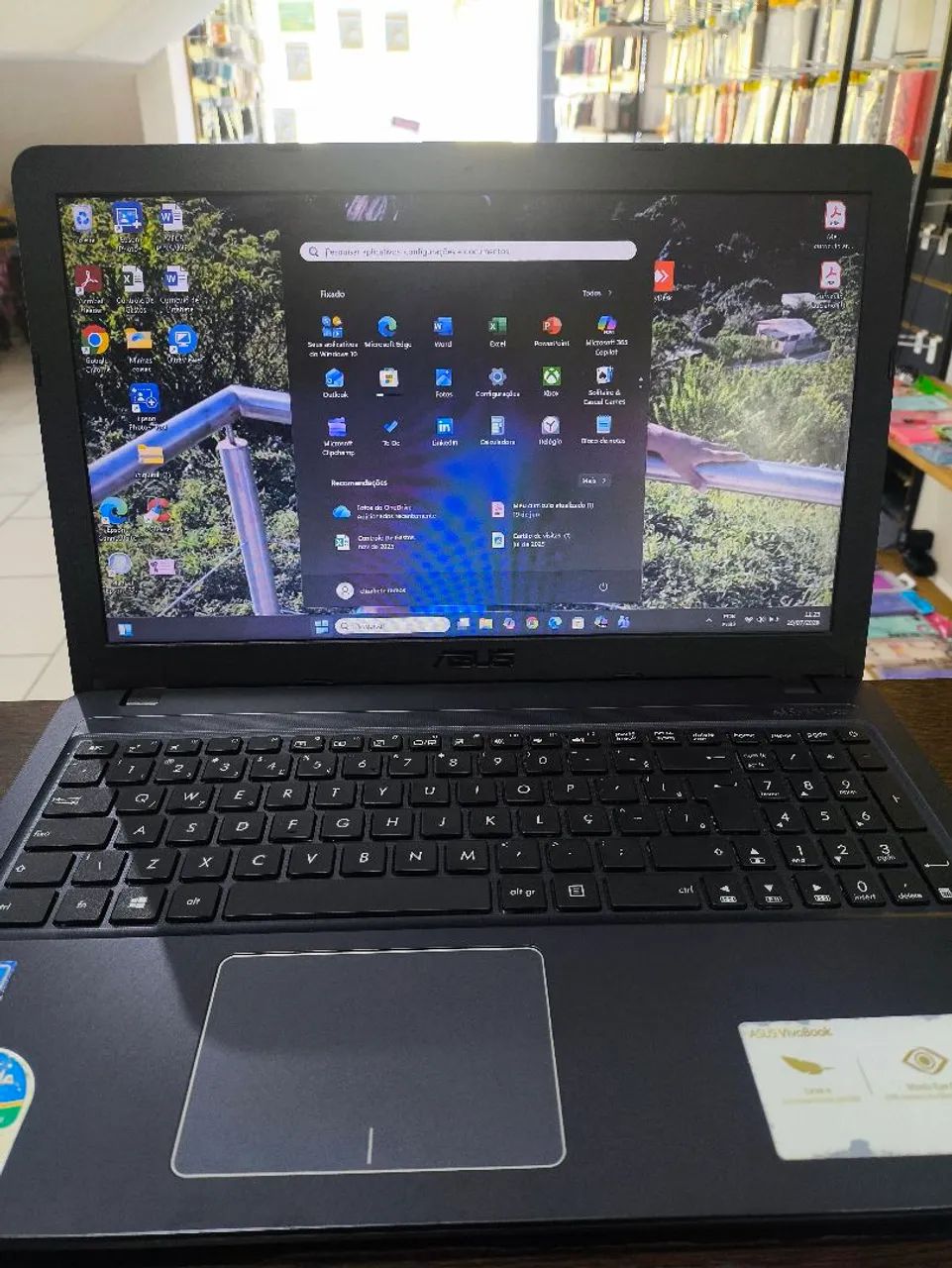 Vendo notebook Asus  - Foto 2
