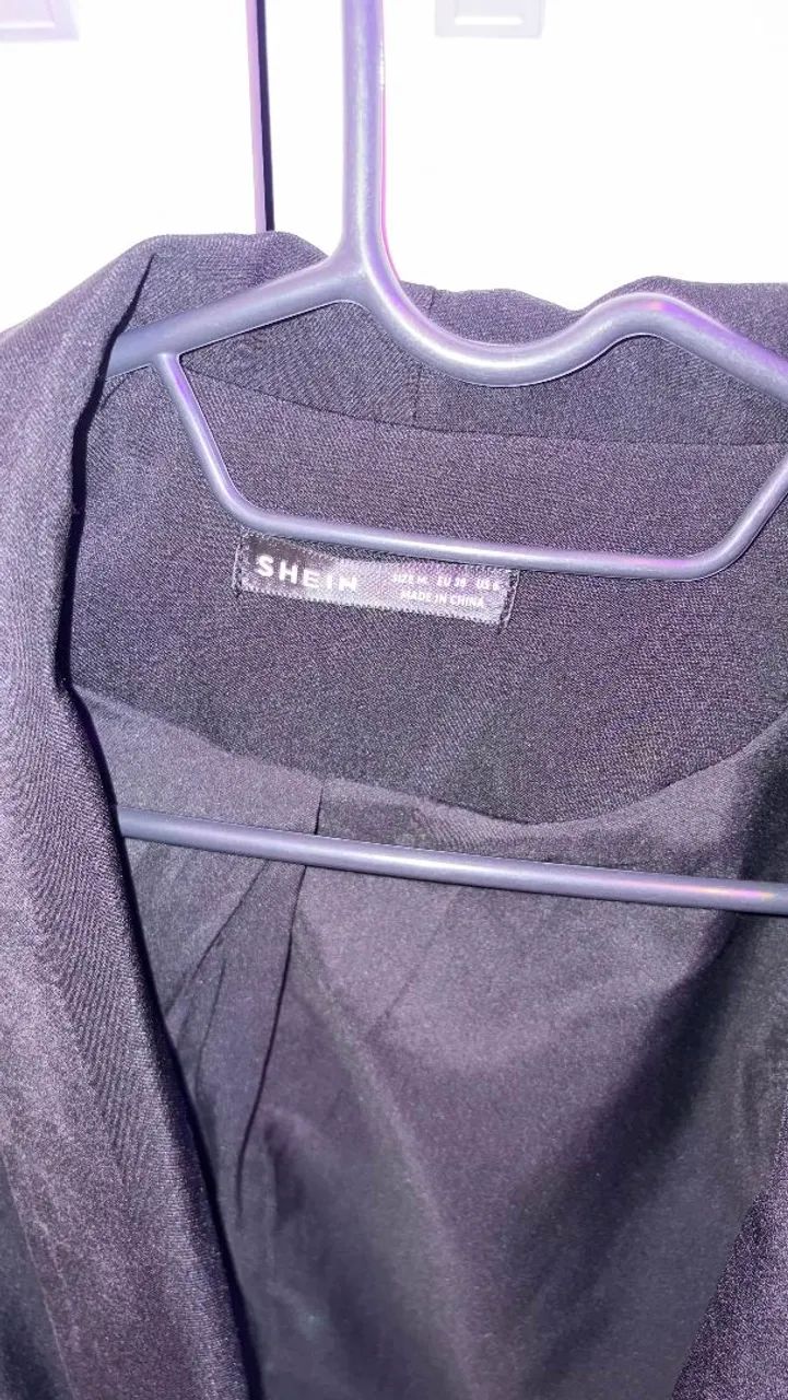 Blazer Preto Shein (Tamanho M) - Foto 3