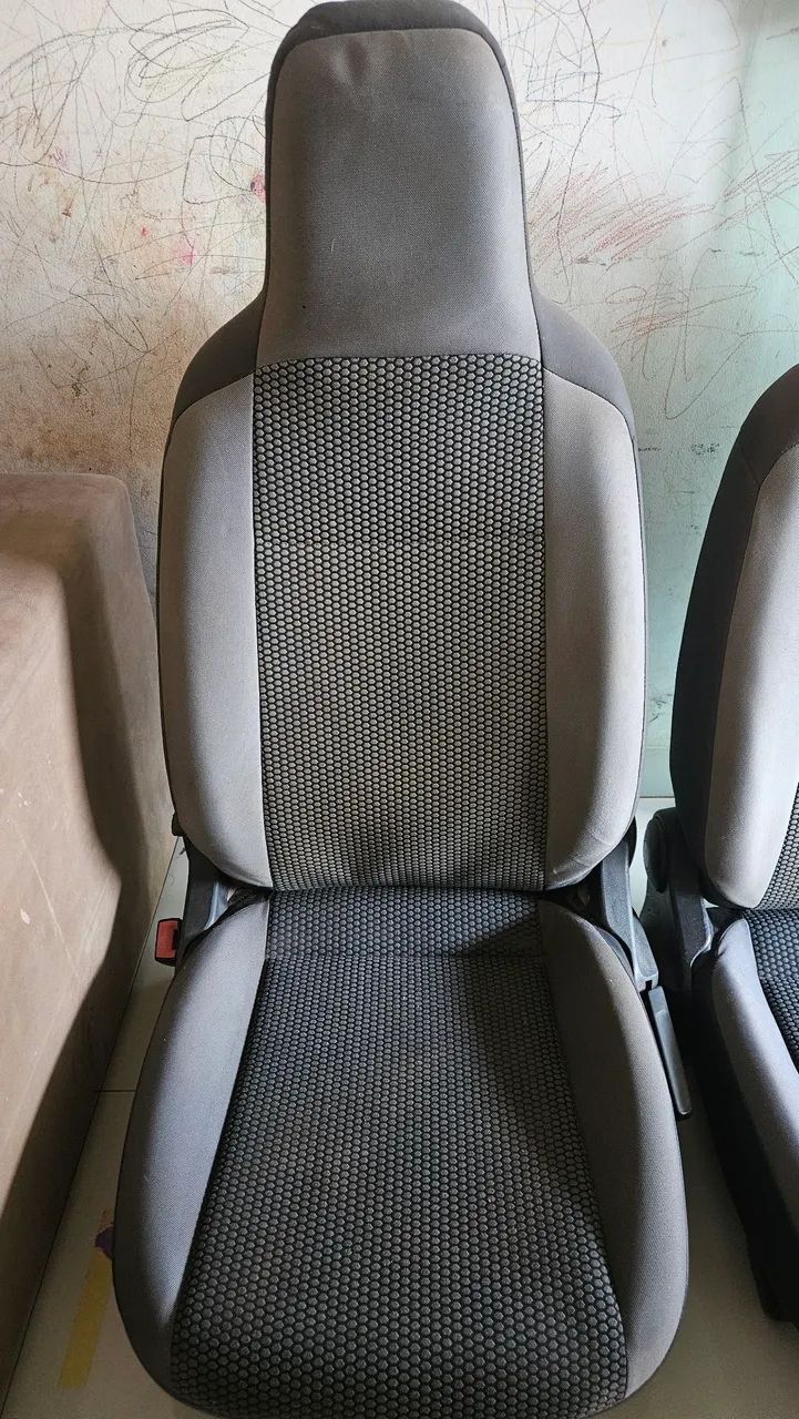 VENDO BANCOS VW UP - Foto 3