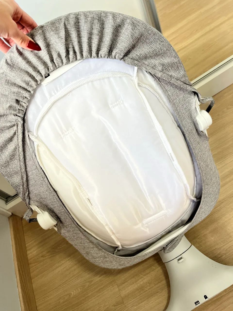 Cadeira de Balanço Automática Multmaxx Premium ? Pouquíssimo uso - Foto 4