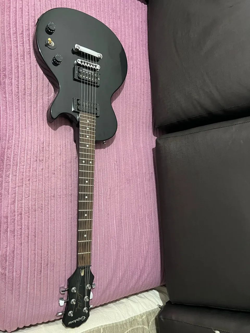 Guitarra epiphone less paul
