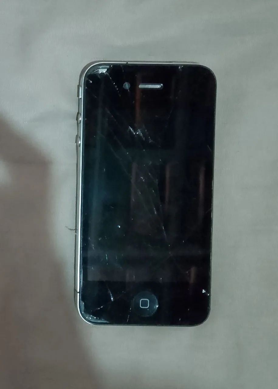 iPhone 4 32GB Com Defeito 