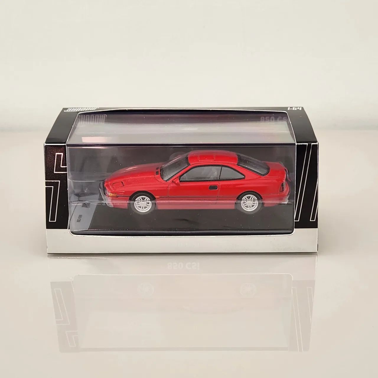 Bmw 850 Csi Shadow Dct 1:64 - Foto 2
