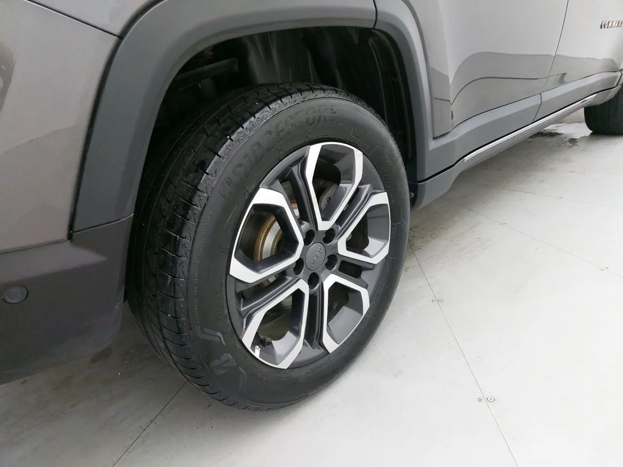 Jeep Commander Limited T270 1.3 TB Flex Aut., foto 14 de 18