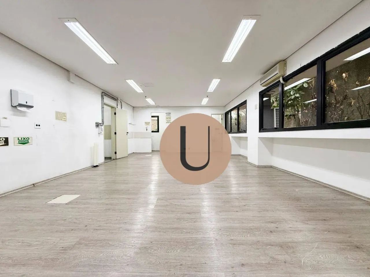 Prédio Comercial na Liberdade  São Paulo Prédio comercial de alto padrão com 13 andares, 1 - Foto 8