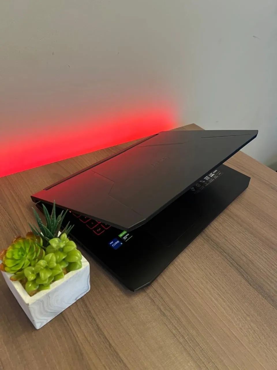 Notebook Gamer Acer Nitro i5 GTX 1650 144hz - Foto 4