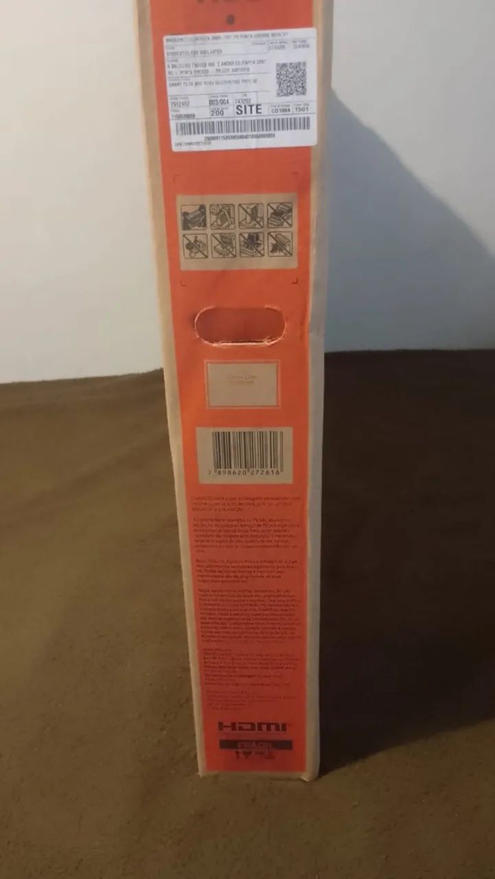 TV 50 polegadas ROKU LACRADA NA CAIXA!  - Foto 4