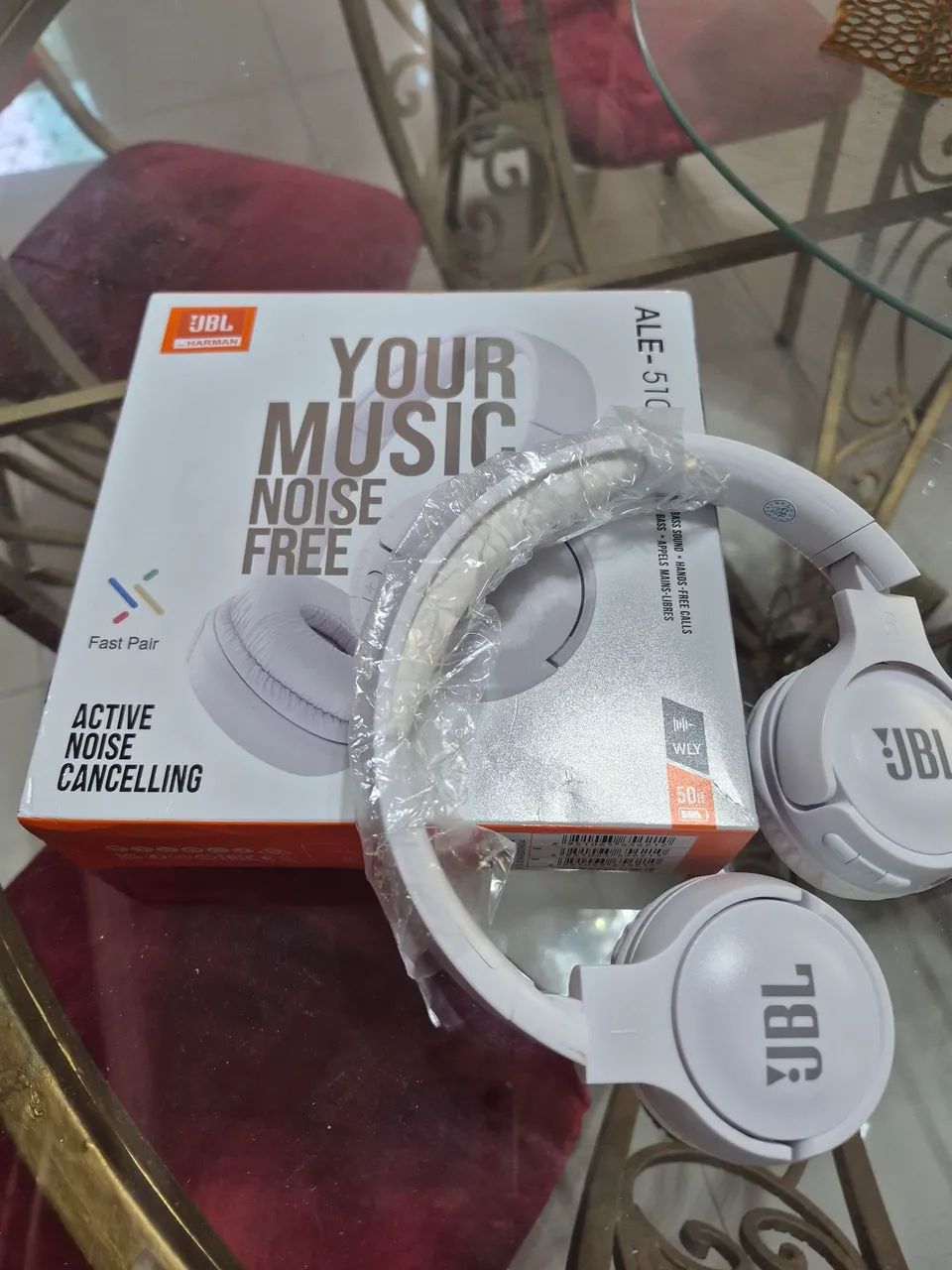 Fone de Ouvido Bluetooth  Duração de Até 50h - Foto 2