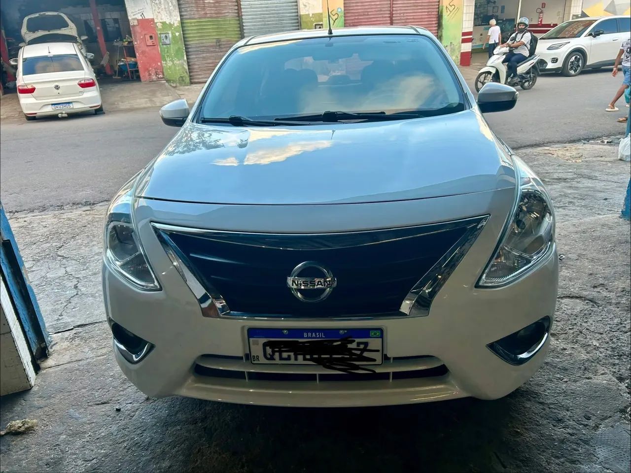 Nissan Versa SL 1.6 16V Flexstart 4P Aut. 2017
