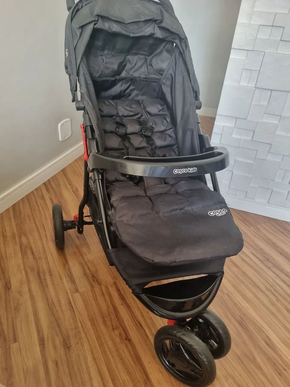 Carrinho de bebê Cosco + bebê conforto - Foto 4