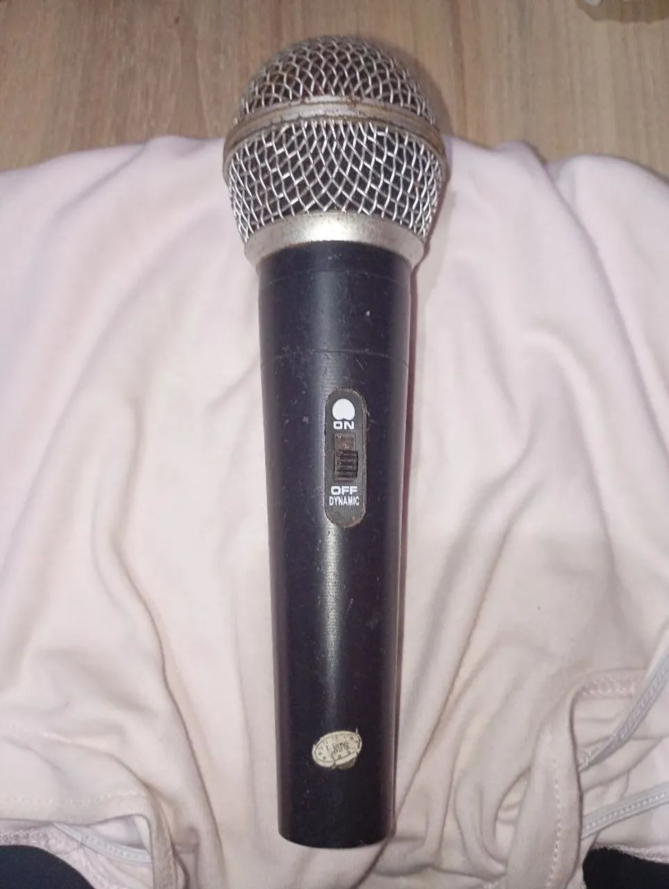 Microfone para karaokê