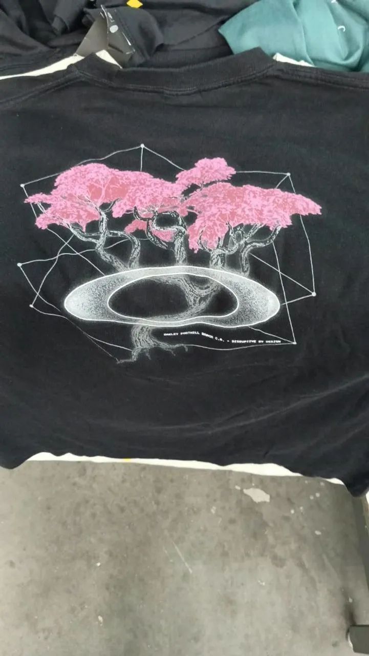 Camiseta Oakley Hologram Nature Tree - Foto 4