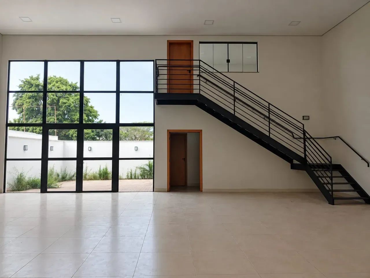 Ponto Comercial 365m² para locação - Centro - Botucatu/Sp
