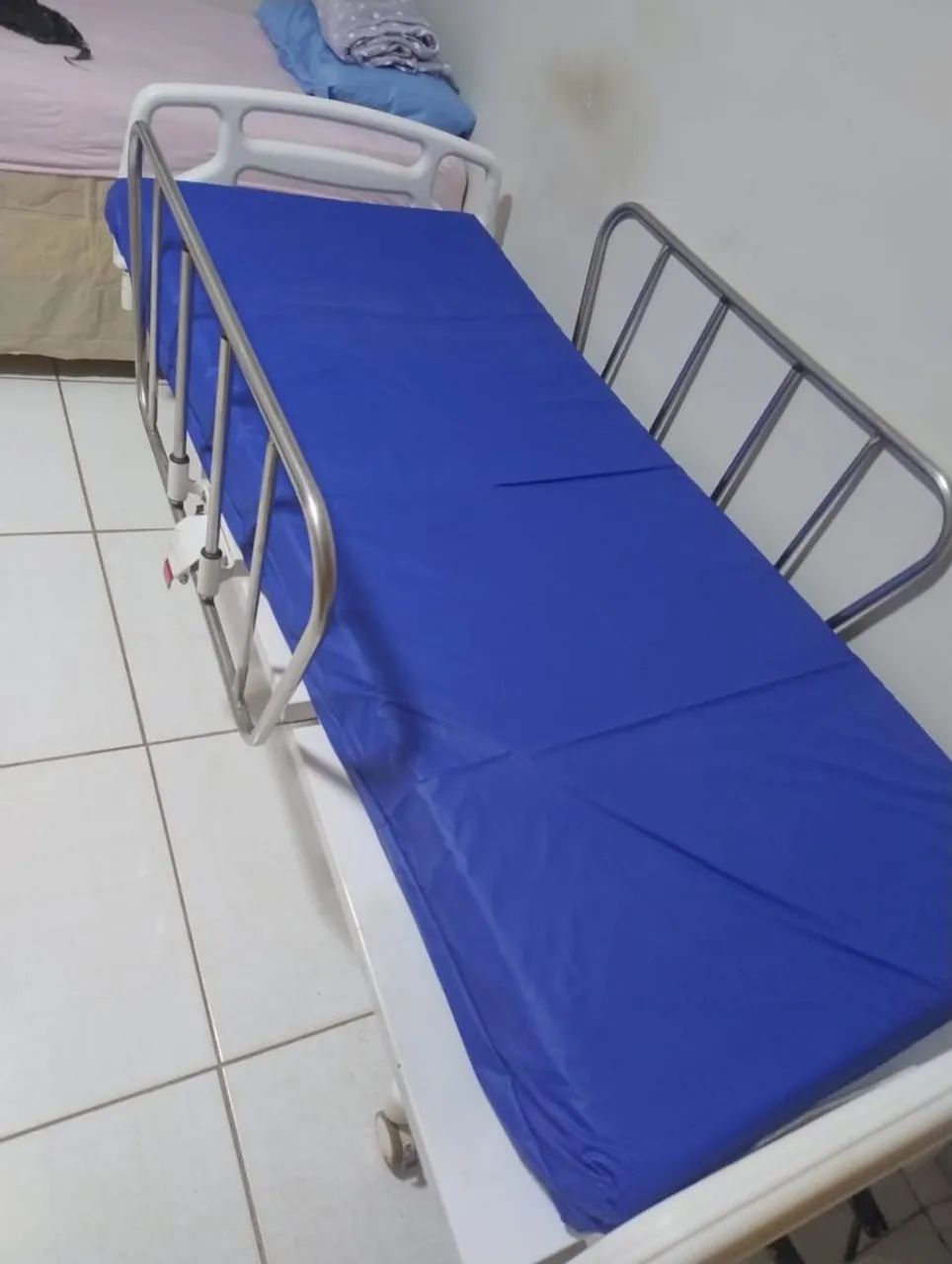 Cama hospitalar 